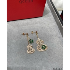 Qeelin Earrings